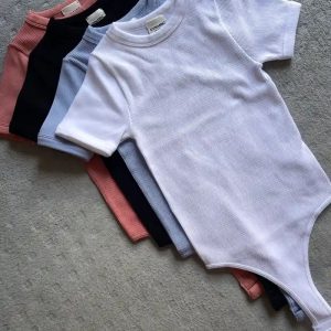 Body en tela rib Dynamic